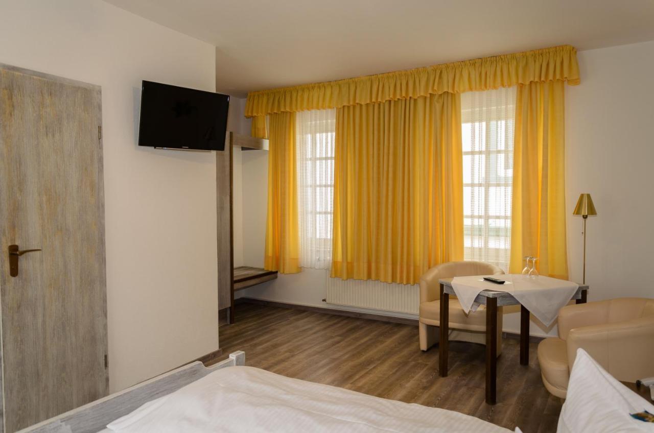Hotel Rheingraf Kamp-Bornhofen Bagian luar foto