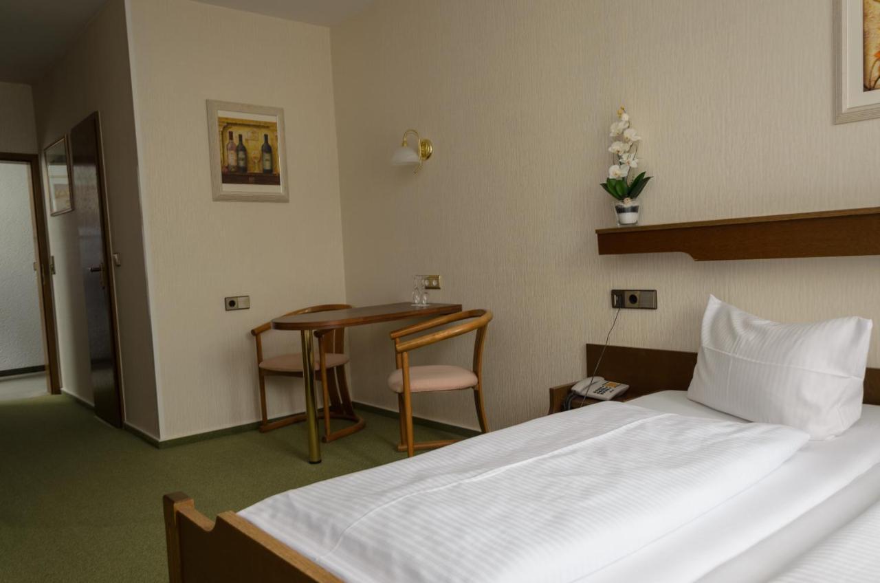Hotel Rheingraf Kamp-Bornhofen Bagian luar foto